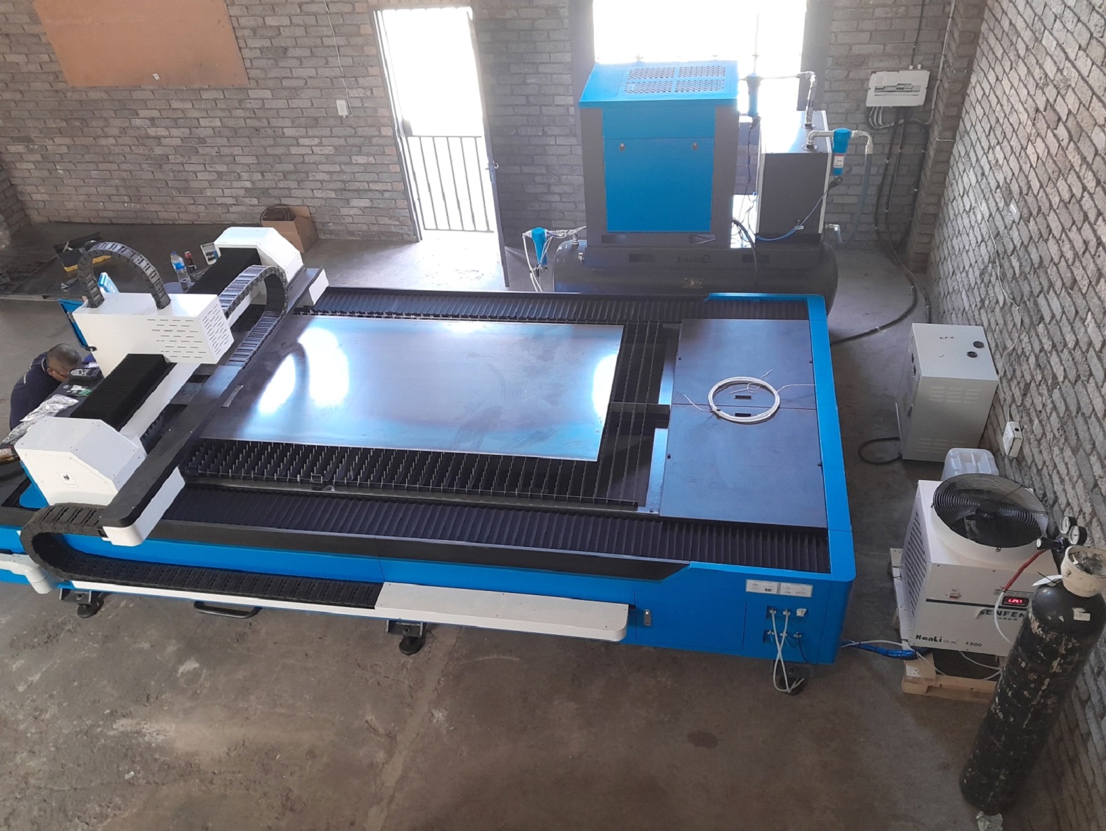 laser cut machine